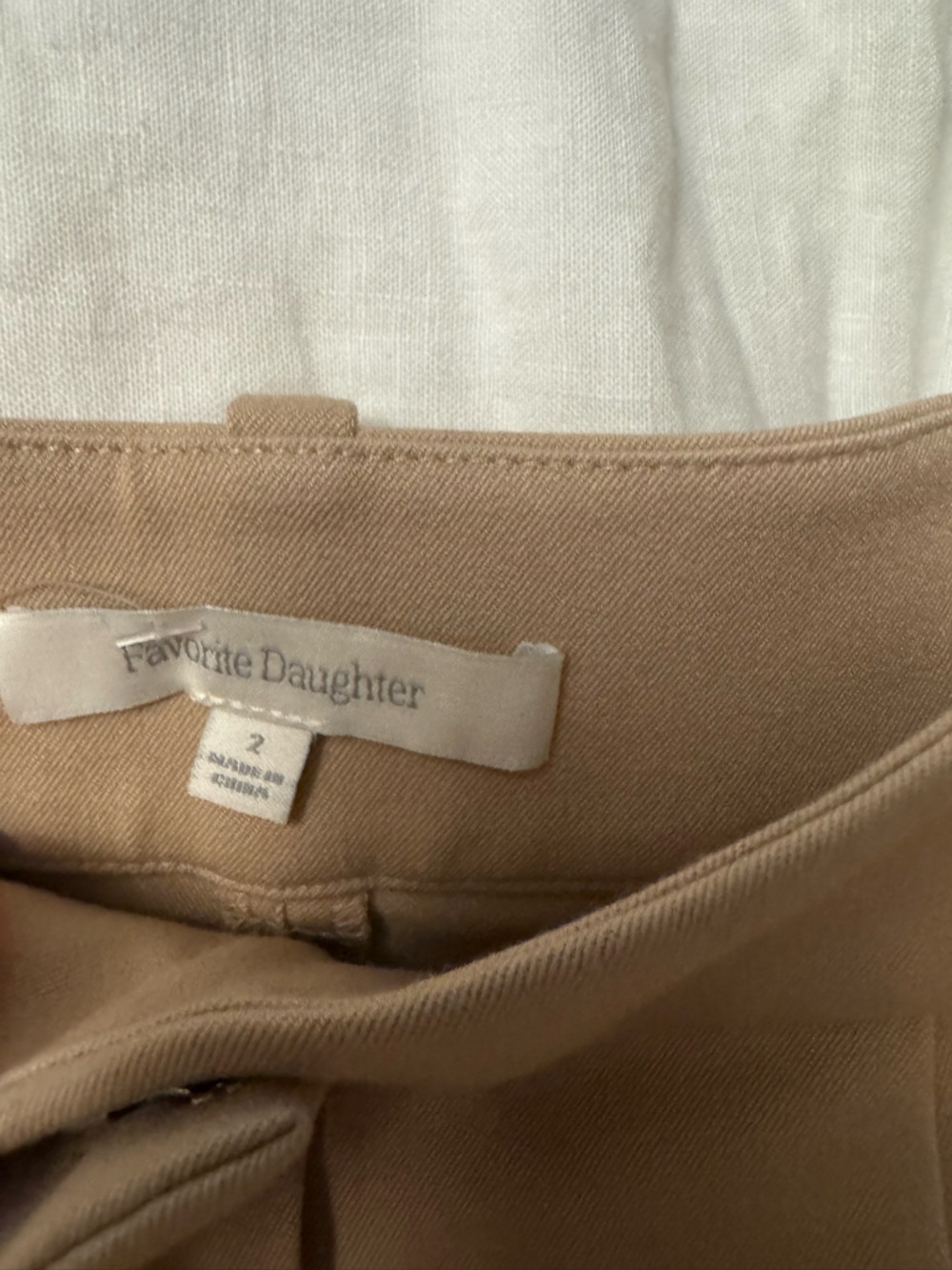 Favorite Daughter The Favorite Pant in Beige Tan size 2 Petite NWT Trouser - Picture 6 of 8